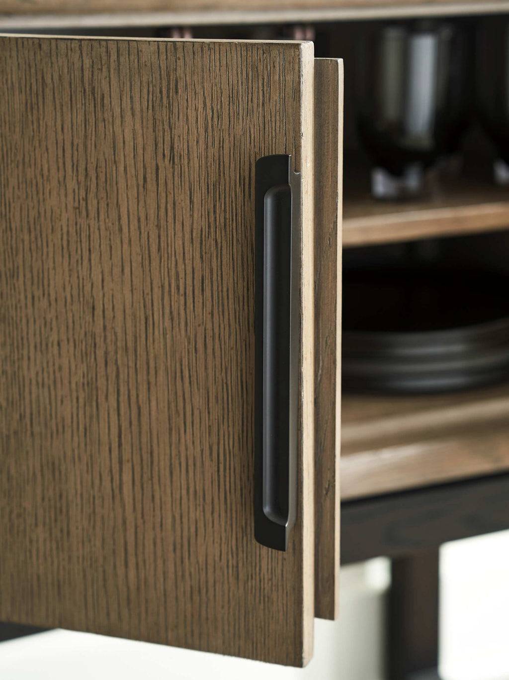 Tavola Sideboard
