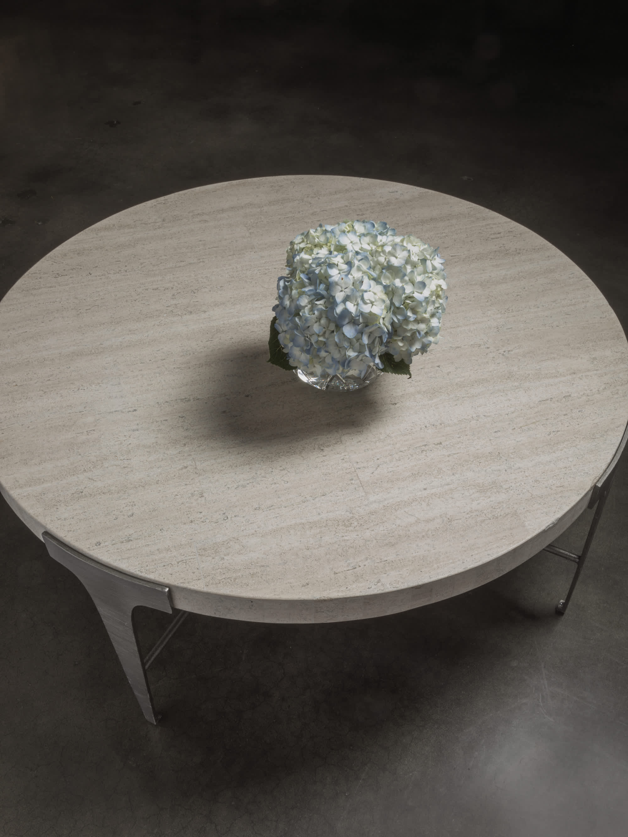 Cachet Round Cocktail Table