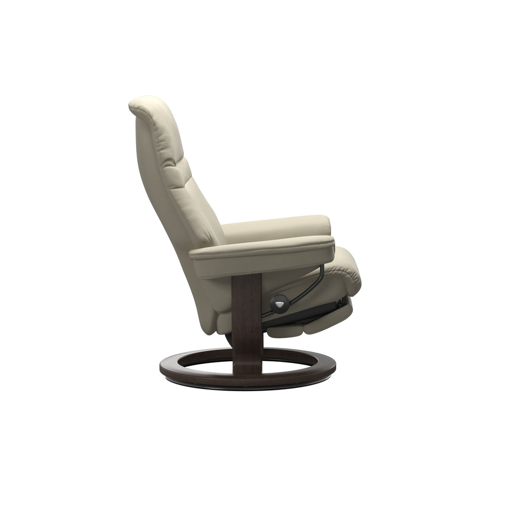 Stressless® Sunrise (L) Classic Base Recliner with Power