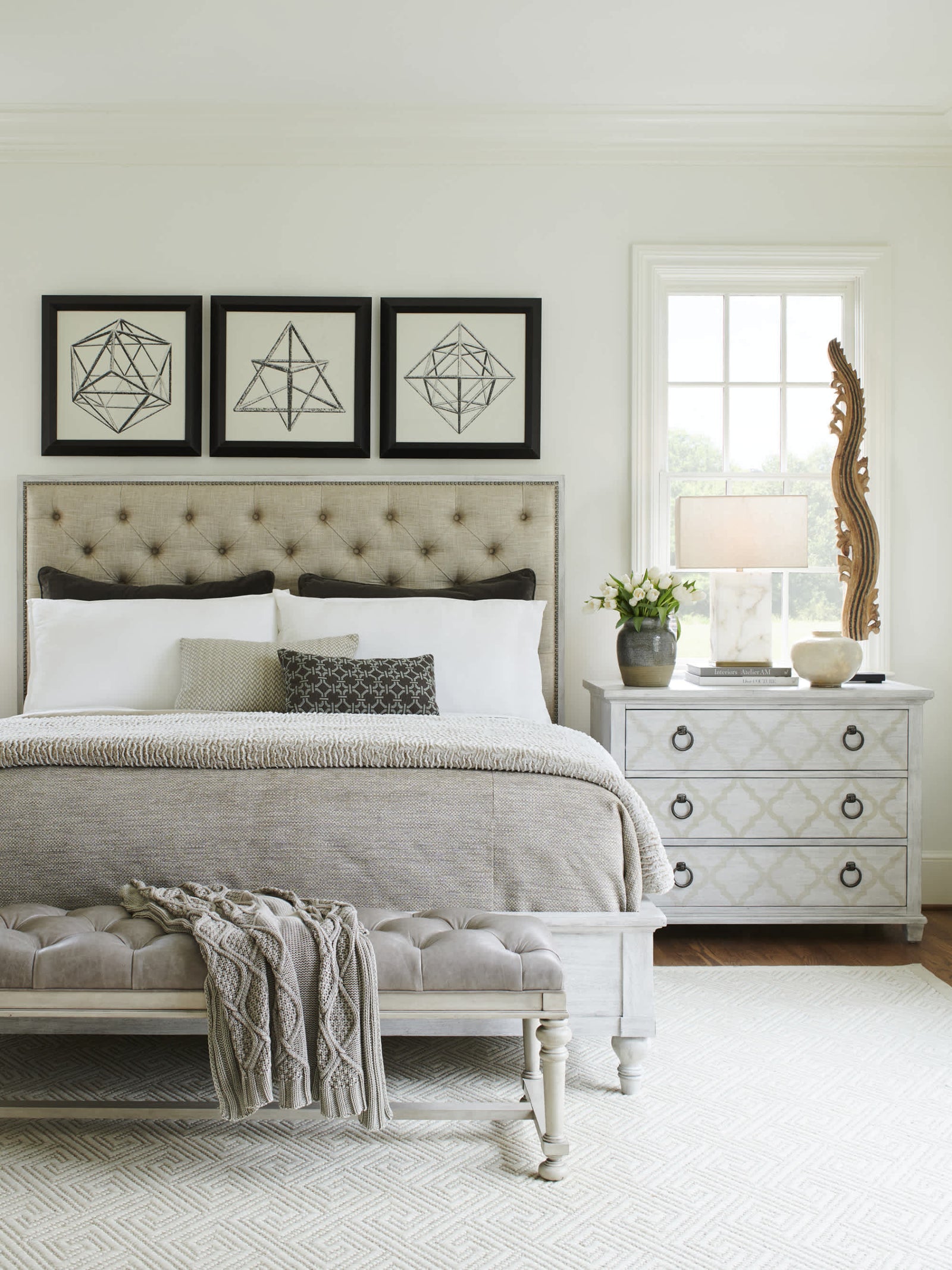 Sag Harbor Tufted Upholstered Bed